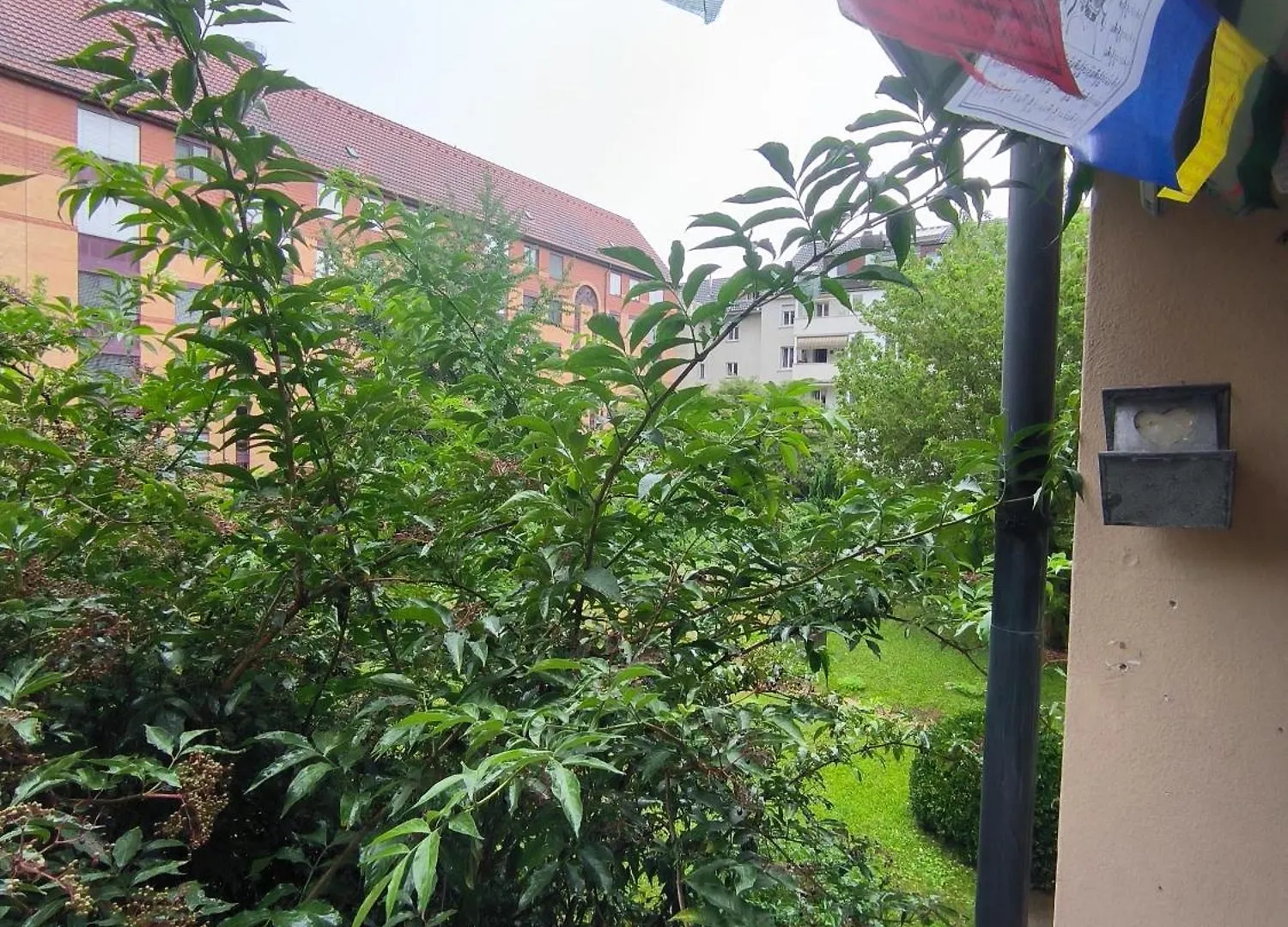 Cozy Central Home With Balcony Basel Switzerland