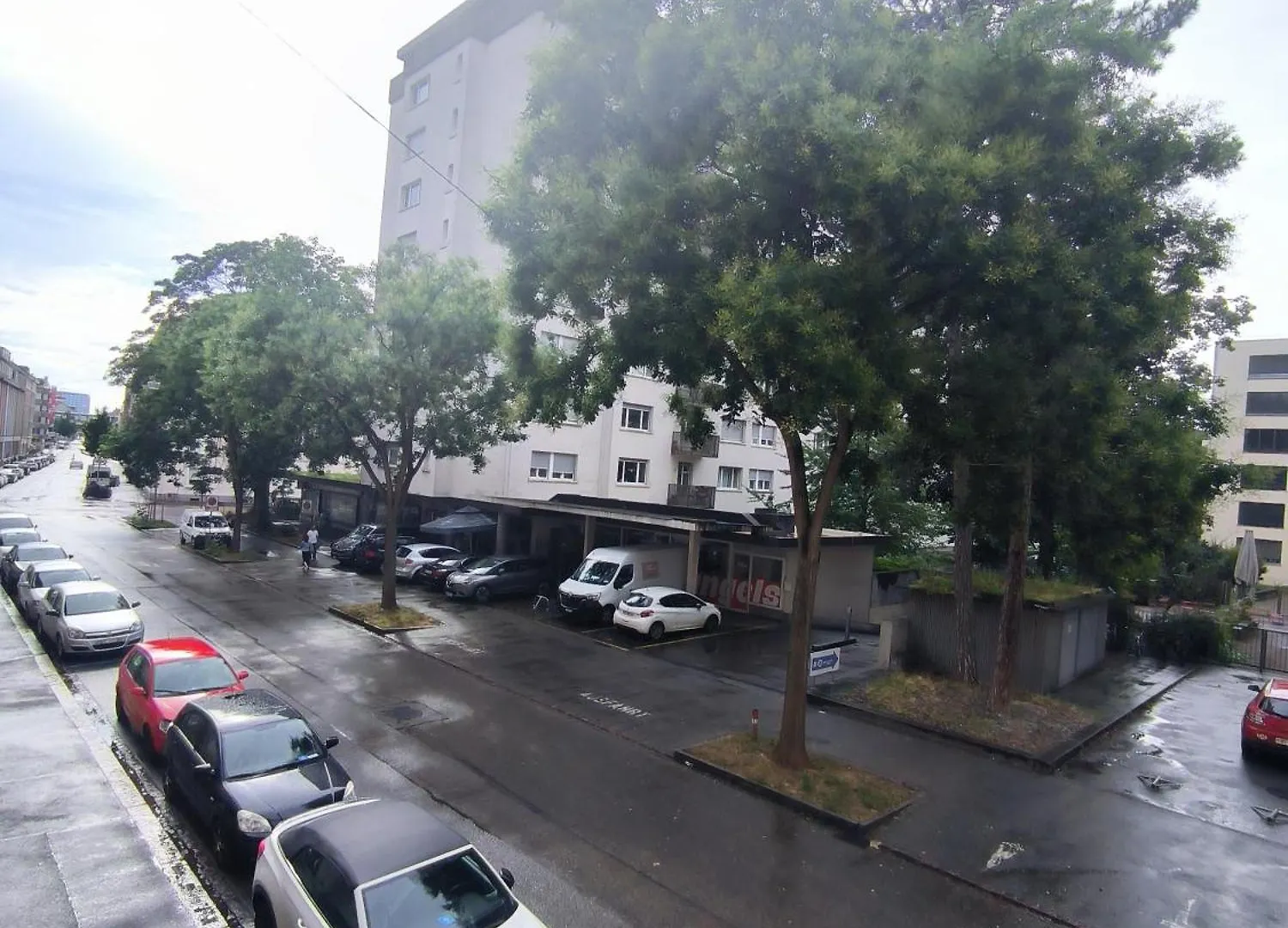 Apartment Cozy Central Home With Balcony Basel Switzerland